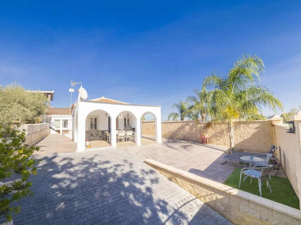 Cubo'S Casa Rural El Algarrobo Alhaurin el Grande Holiday home